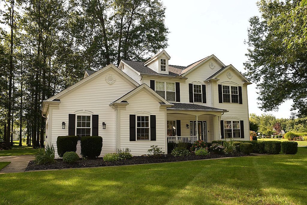 32992 Canterbury Rd, Avon Lake, OH 44012 Zillow
