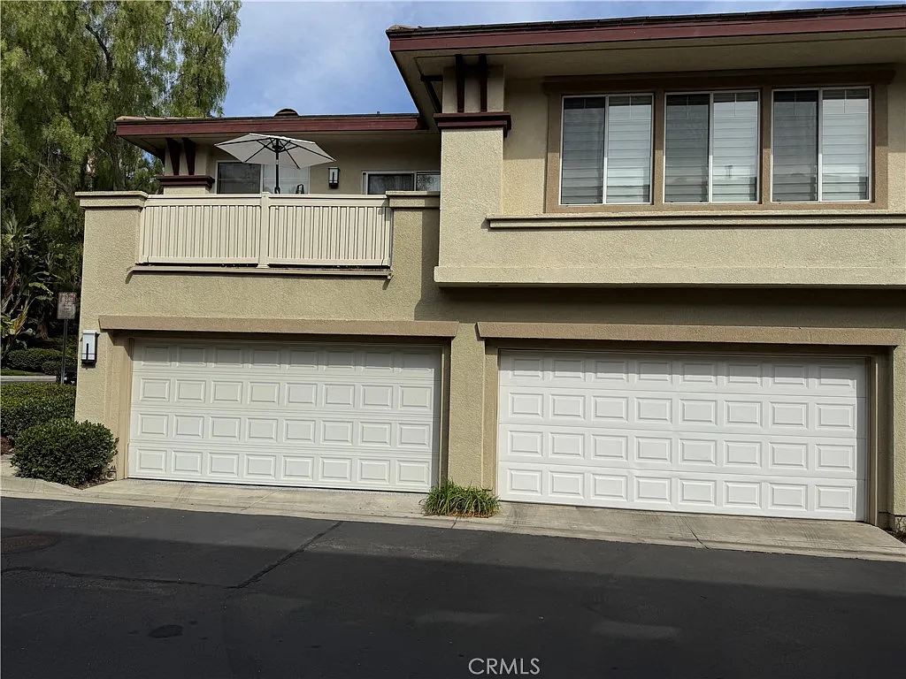 3 bed, 2.5 bath, 1506 sqft, $4,400 — Photo 3