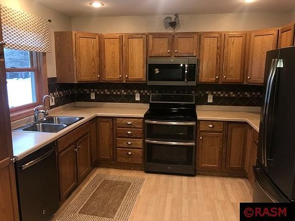 5th image of 1402 Rockbend Pkwy