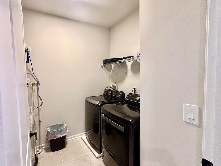 12 Coburgh Dr — Photo 10