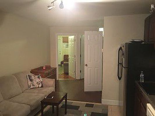 5th image of 3807 Greystone Ave