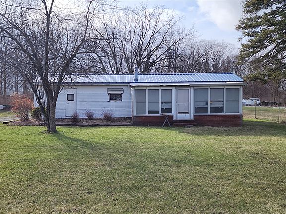 5th image of 3582 Lenox Rd