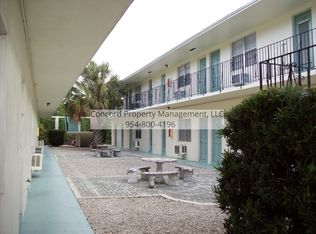 2537 Lincoln St APT 9, Hollywood, FL 33020