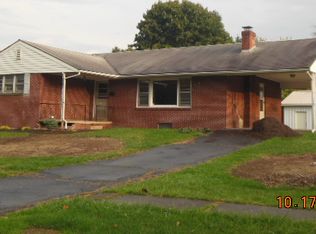 161 Clifton Dr, Bloomsburg, PA 17815