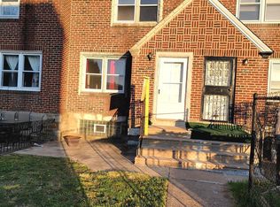 7107 Oakland St, Philadelphia, PA 19149