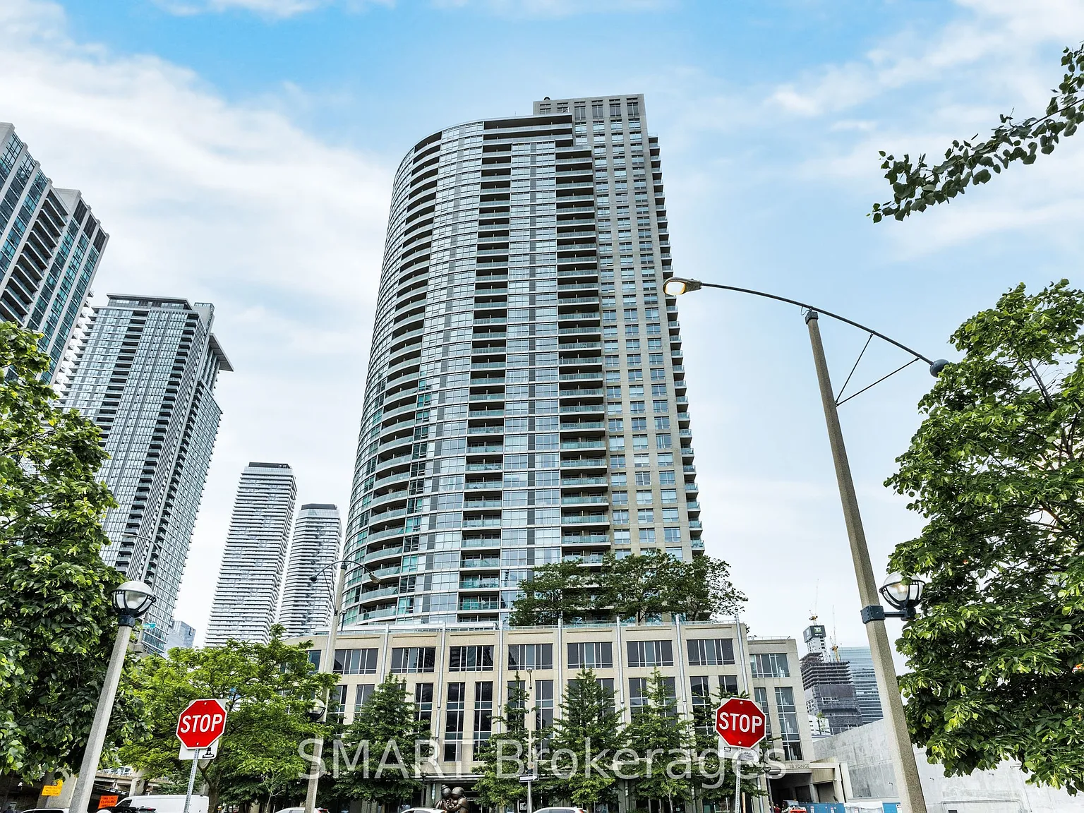 2 bed, $2,995 — Photo 3