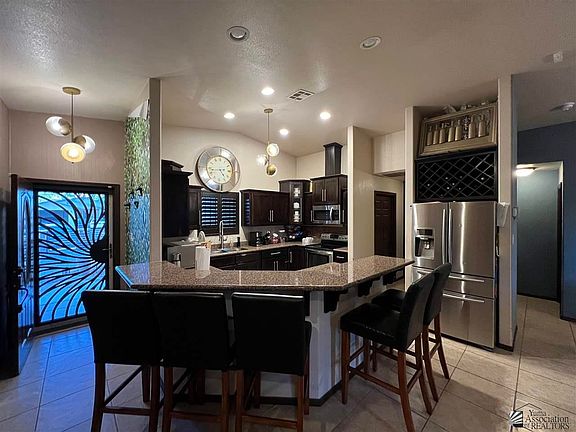 2nd image of 1445 E San Luis Ln