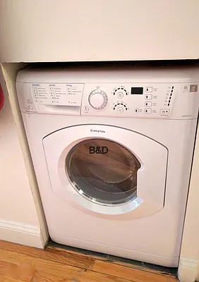 Rented by Bond New York | media 23