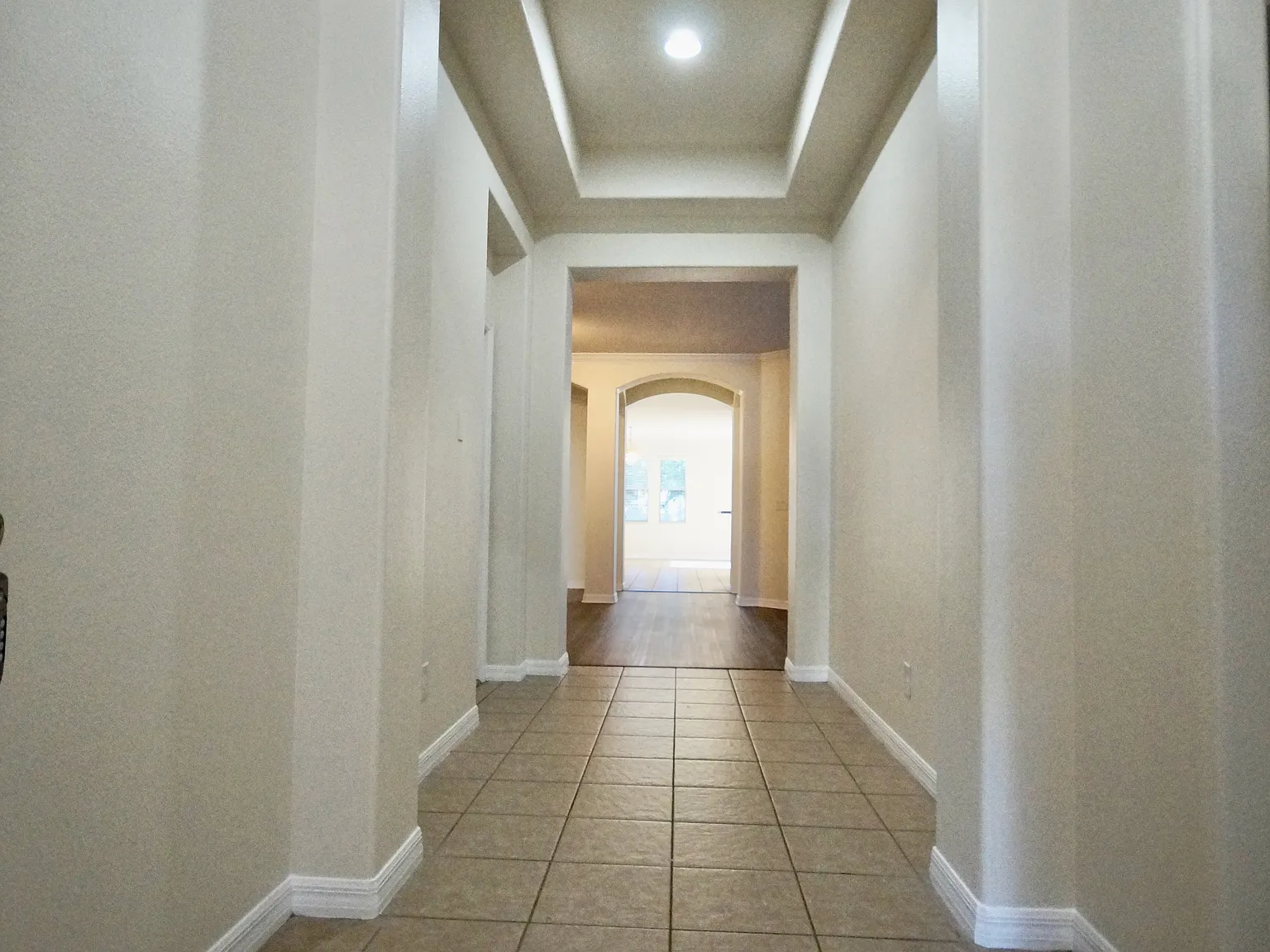 4 bed, 2411 sqft, $3,250 — Photo 2