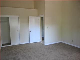 5th image of 1226 Manzano Way