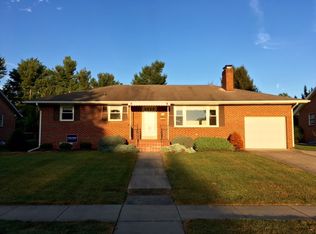 213 Wyngate Dr, Frederick, MD 21701