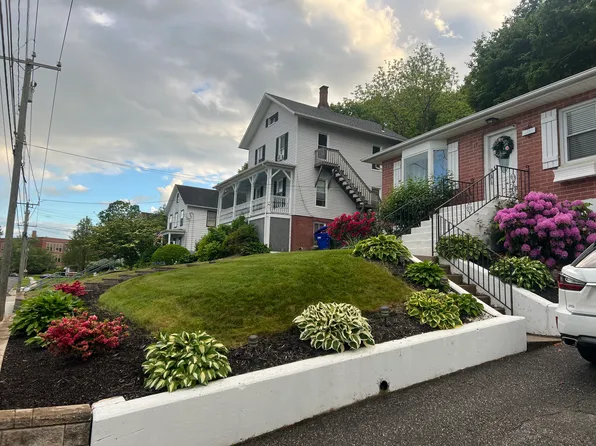 77 Grove St, Thomaston, CT 06787