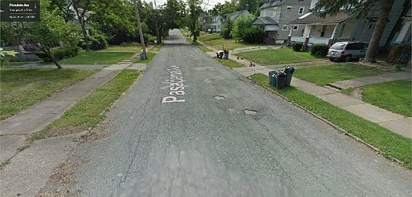 2nd image of 308 Pasadena Ave
