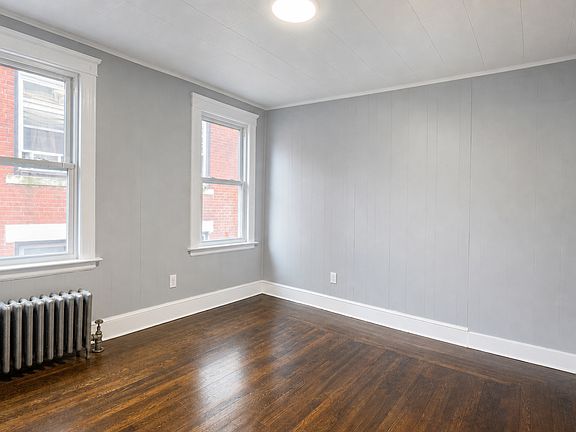 4th image of 169 Farren Ave #1