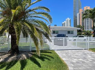 201 186th St, Sunny Isles Beach, FL 33160