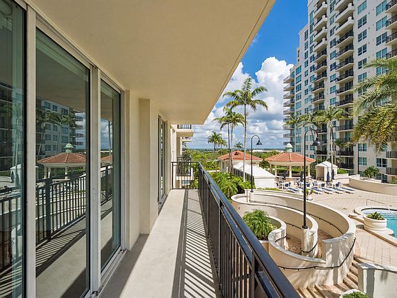 5th image of 600 W Las Olas Boulevard #905s
