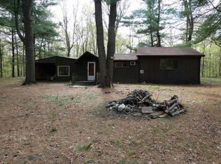 26 Hamlet Ln, Red Hook, NY 12571