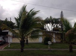 810 NW 168th Dr, Miami, FL 33169