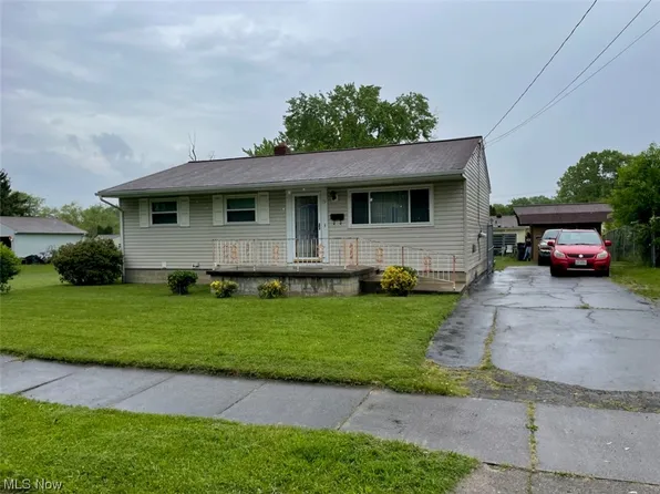 79 Eliot Ln, Youngstown, OH 44505