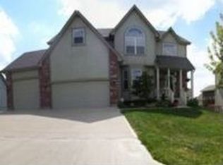 433 SW Seagull St, Lees Summit, MO 64082