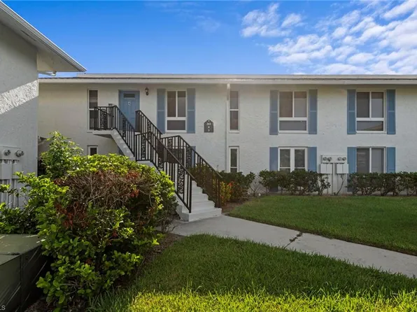 263 Palm DR #4, NAPLES, FL 34112