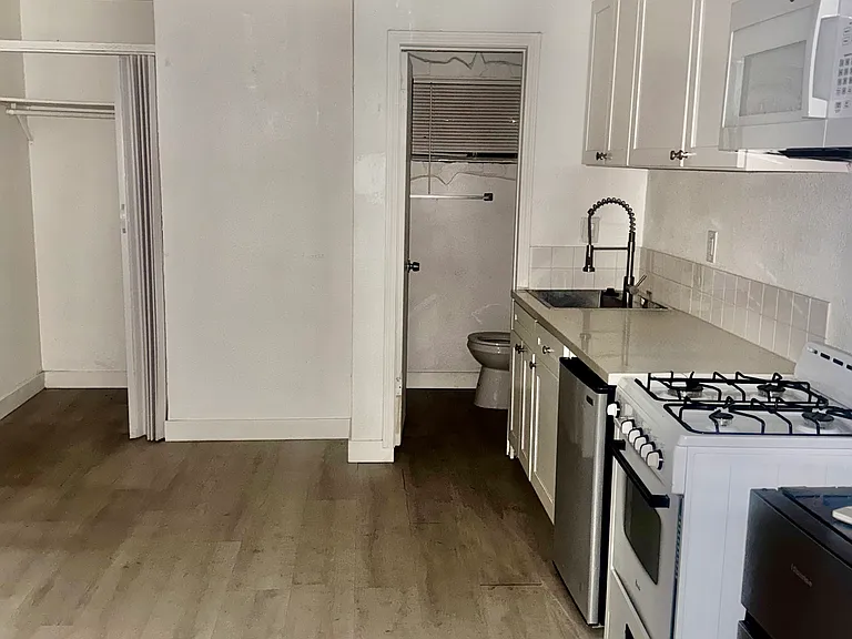 11771 Upland Way #D — Photo 3