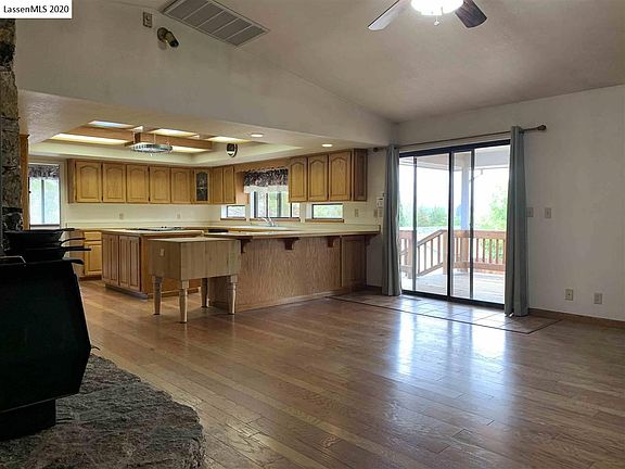 5th image of 65 Brookwood Dr