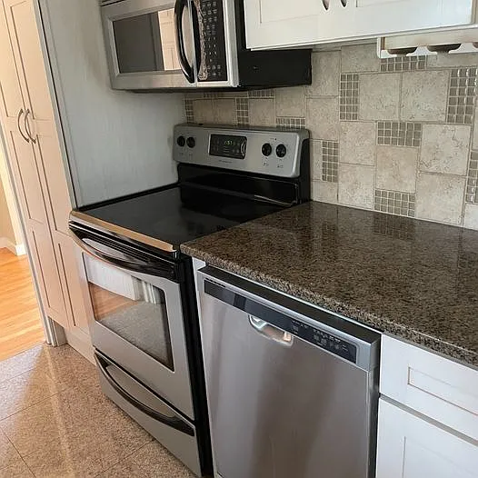 168 Mount Hope Ave #2 — Photo 2
