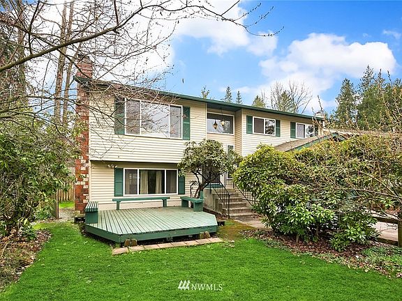 2nd image of 5926 96th St NE