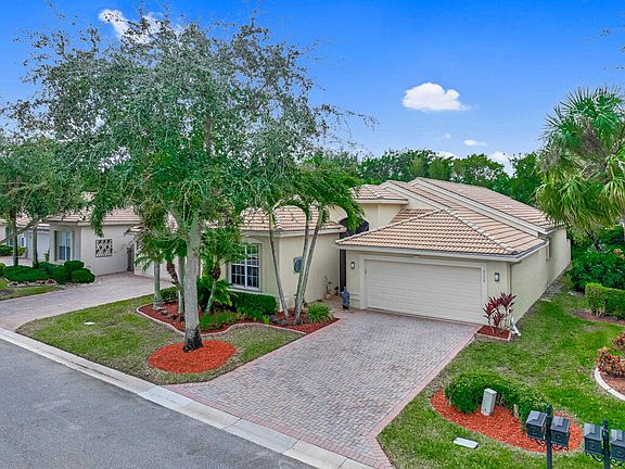 2nd image of 8298 Sandpiper Glen Drive