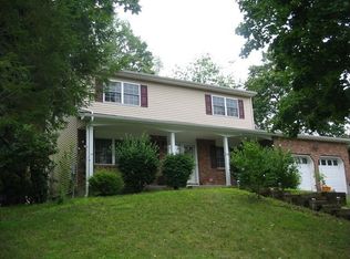 2680 Evergreen St, Yorktown Heights, NY 10598