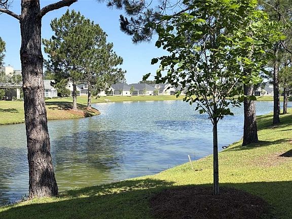 2nd image of 127 Waterside Lane