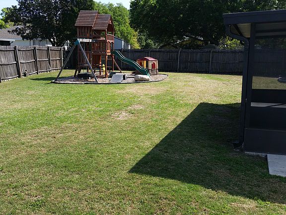 5th image of 415 Brandywine Dr