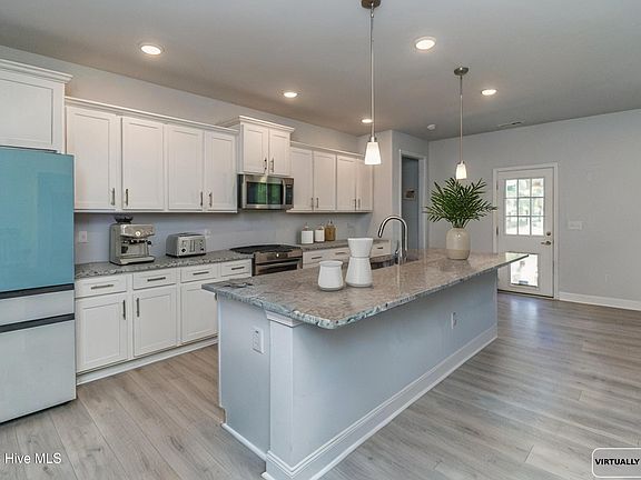 5th image of 314 Spring Forest Drive