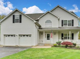 3 Red Oak Ct, Monroe, NJ 08831