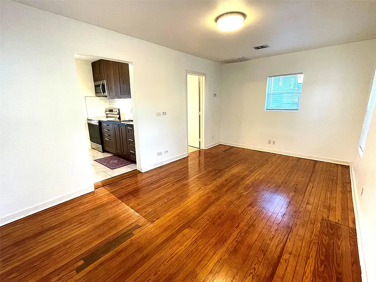 4334 Jefferson St #1/2 — Photo 20