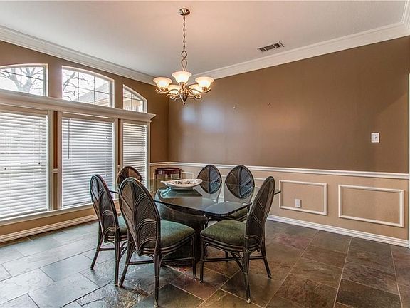 3rd image of 3308 Pecan Park Dr