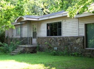 1237 E Main St, Clarksville, AR 72830