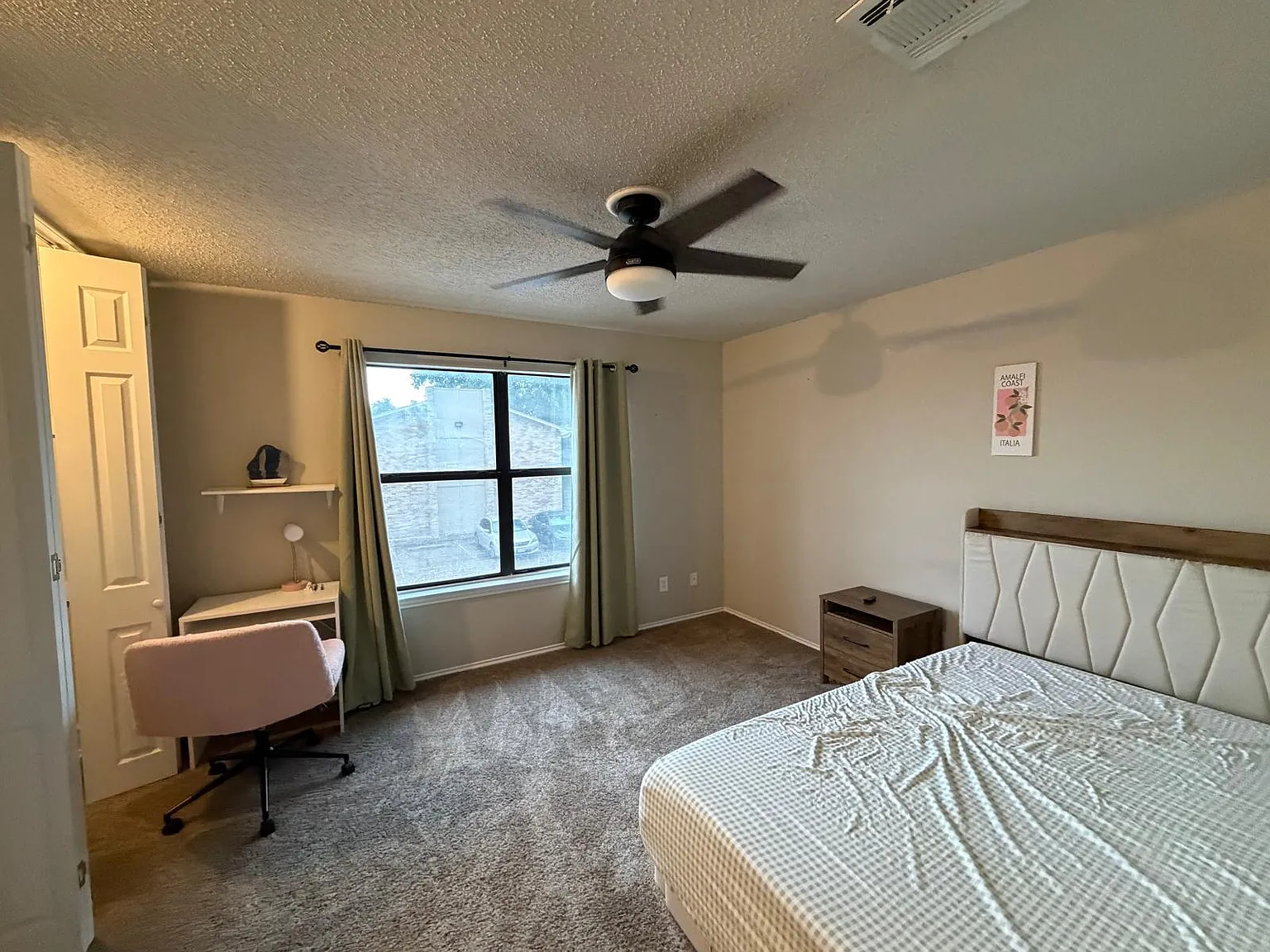 2 bed, 1164 sqft, $1,399 — Photo 3