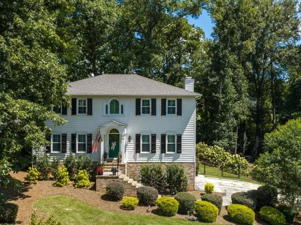 1145 Saint Andrews Dr, Macon, GA 31210