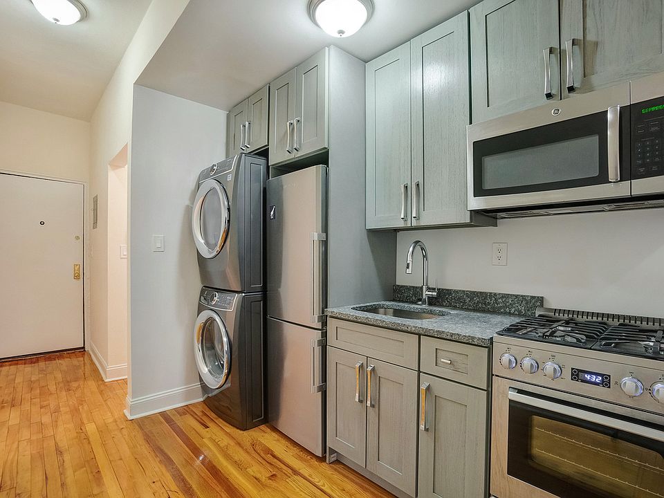 1st image of 623 2nd Ave #C1