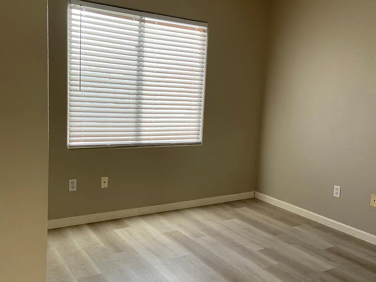 4107 Castle Canyon Ct — Photo 6