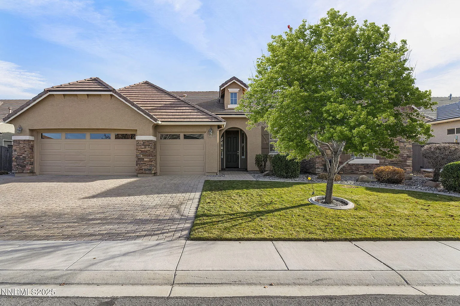 5070 Rhine Wine Dr photo 1