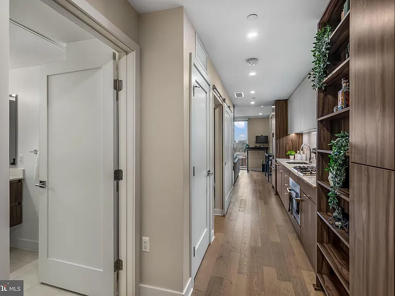 37 L St SE #803 — Photo 7