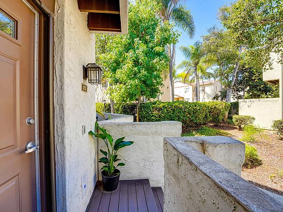 5th image of 3825 Caminito Litoral Unit 213