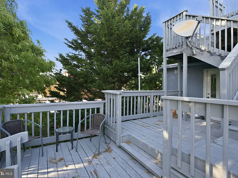 1412 Light St #2 — Photo 15