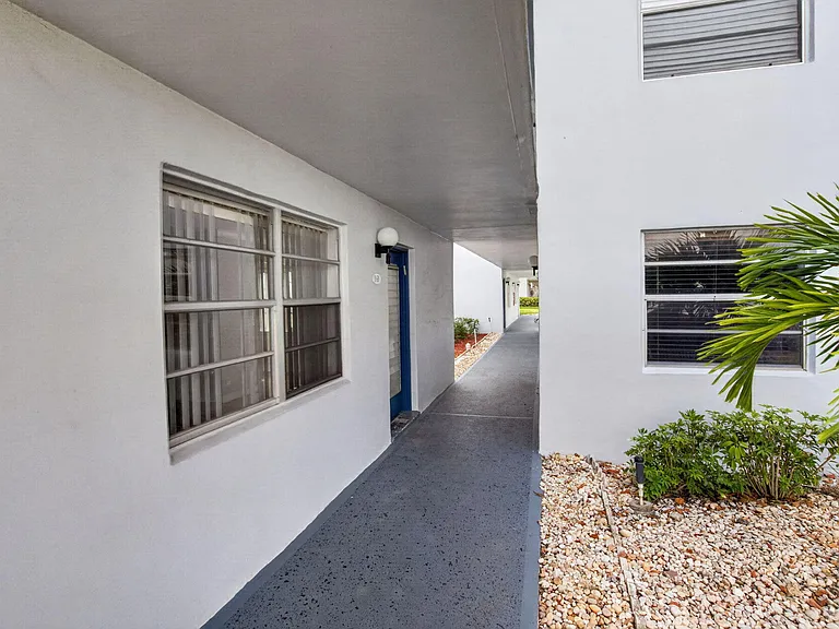 68 Normandy Ln #B — Photo 20