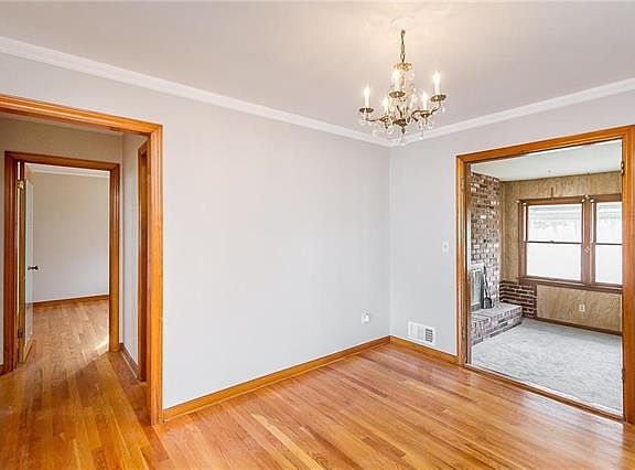 4th image of 6120 Hardy Ave