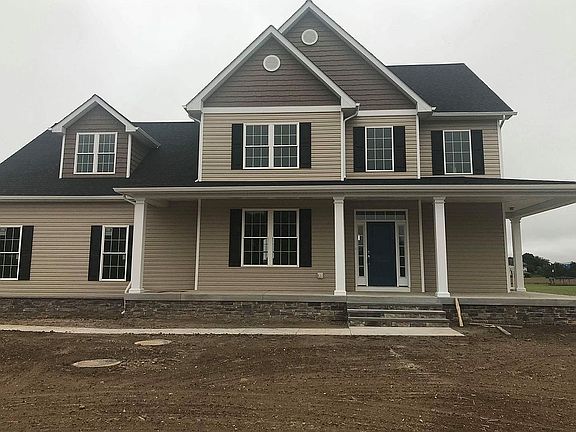 2nd image of 105 Upland Ln