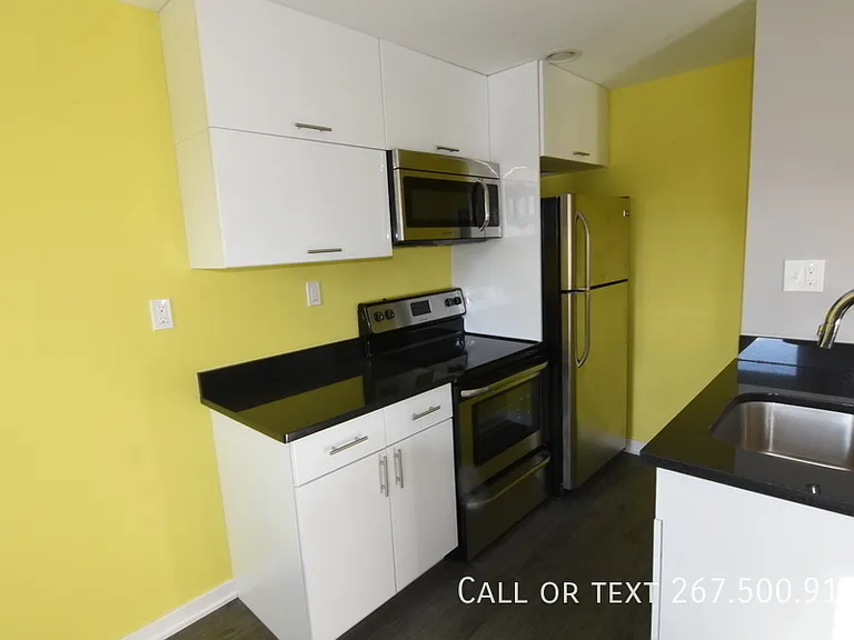 1924 Geary St #6 — Photo 4